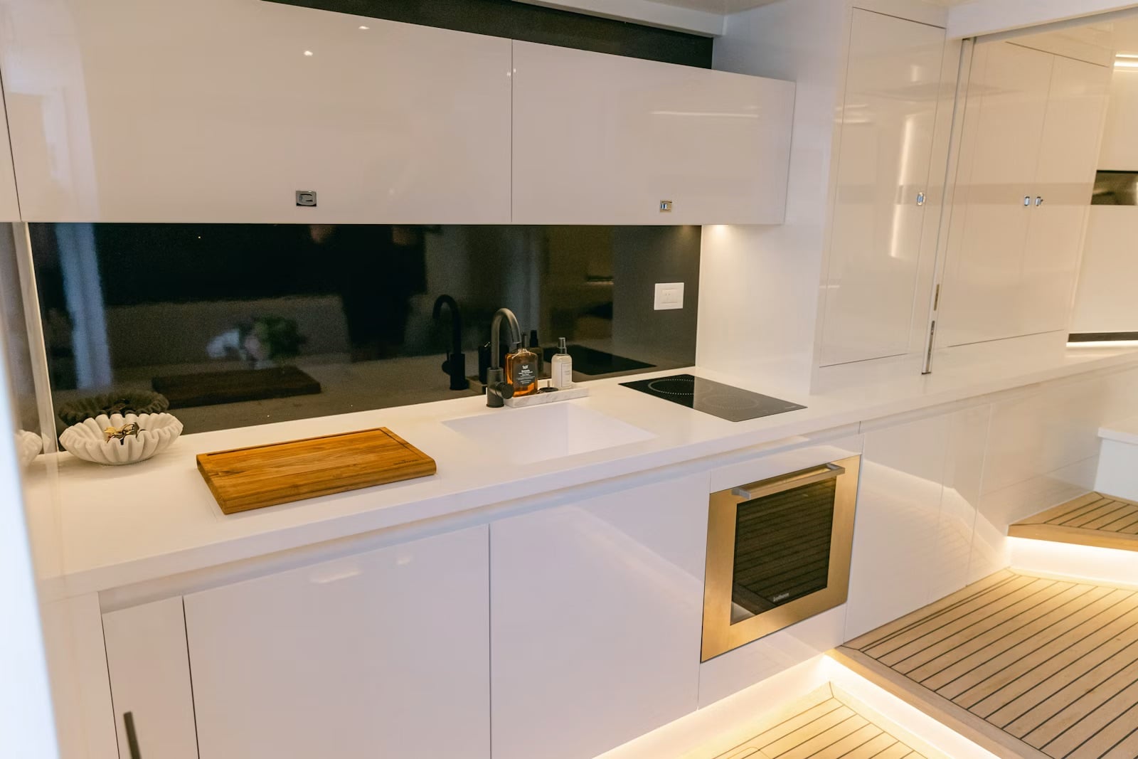 SOLARIS Luxury Yacht Sydney