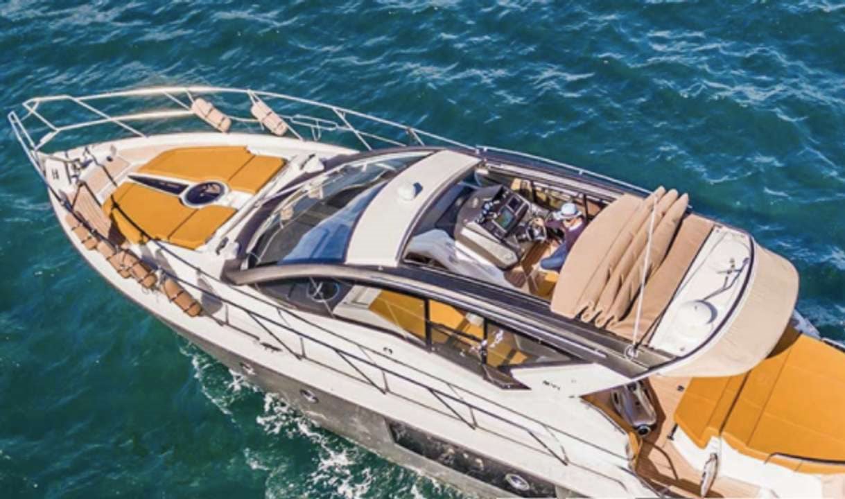 Aqualuxe luxury boat Sydney