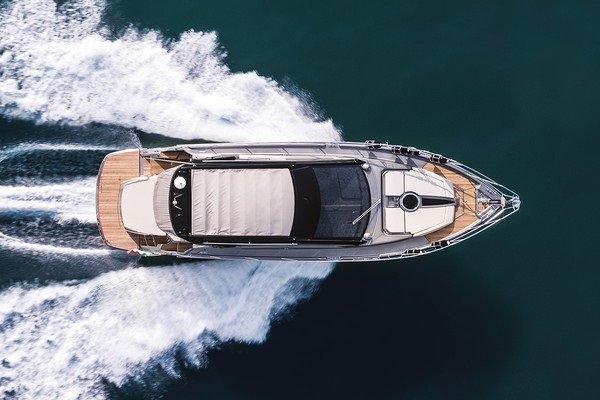 Aqualuxe luxury boat Sydney