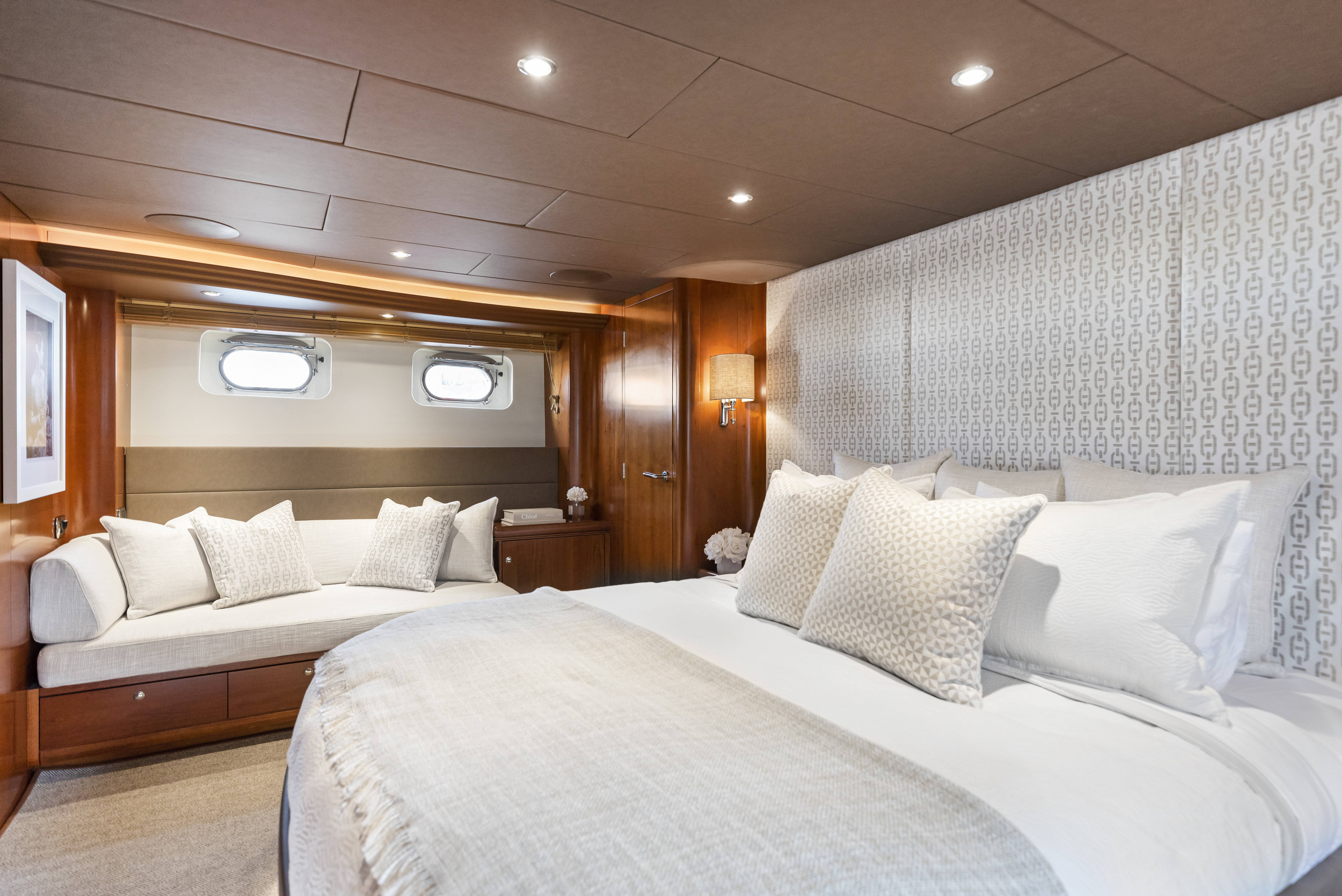 Aurora Luxury Superyacht Hire Sydney