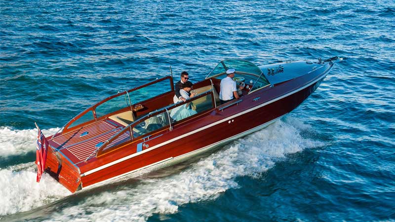 Bel Luxury Boat Sydney