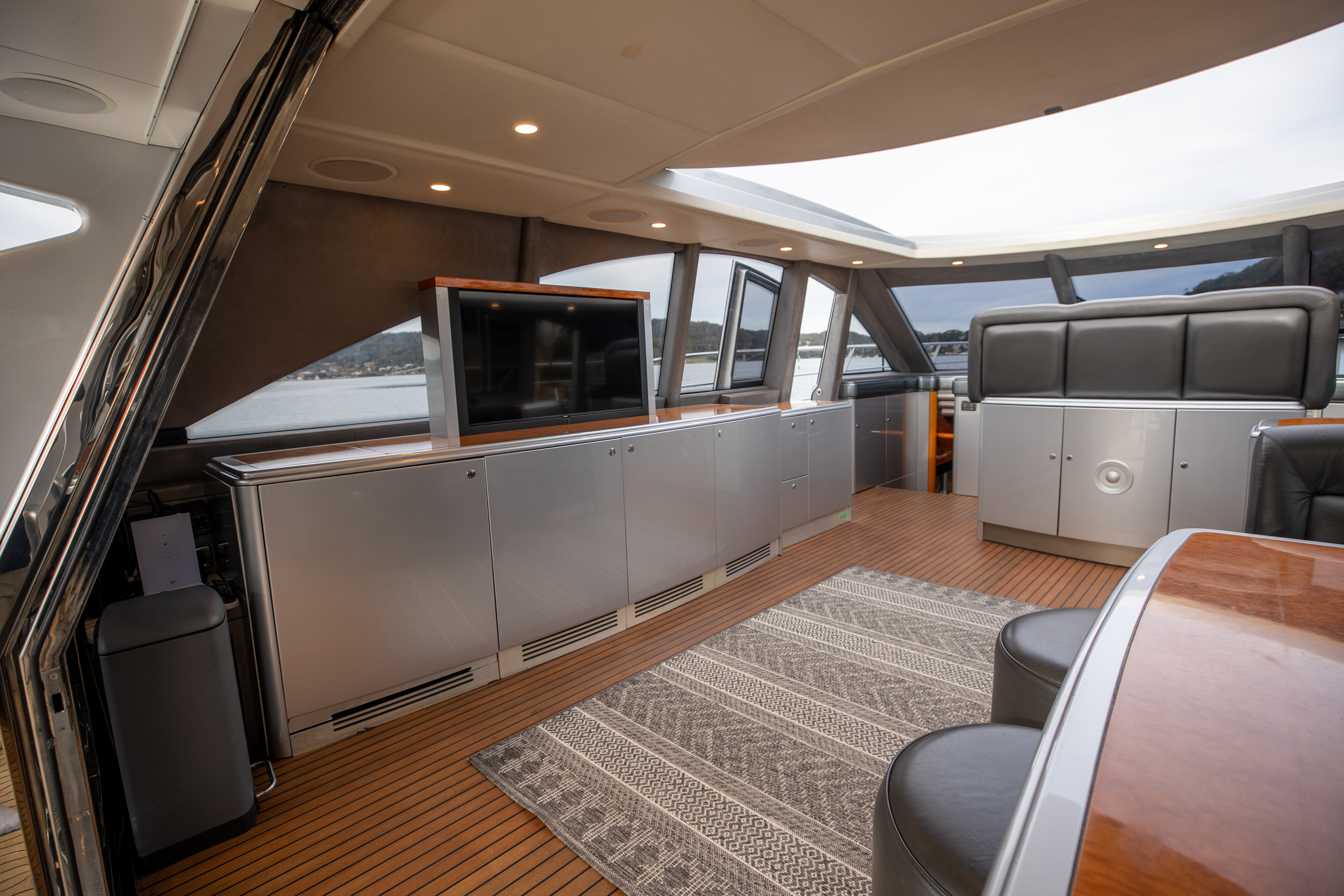 Bella Lacqua Luxury Boat Sydney