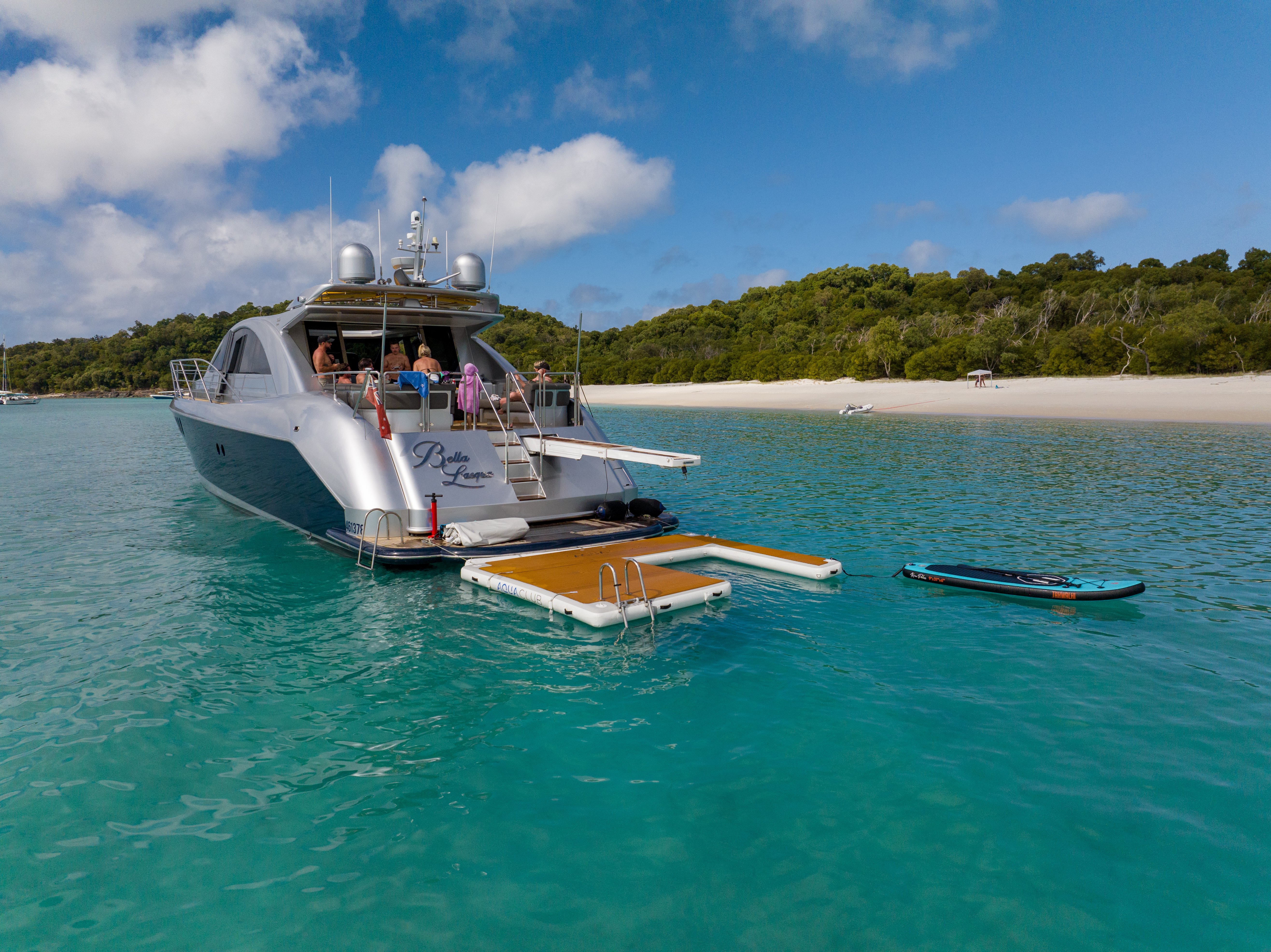 Bella Lacqua Luxury Boat Sydney