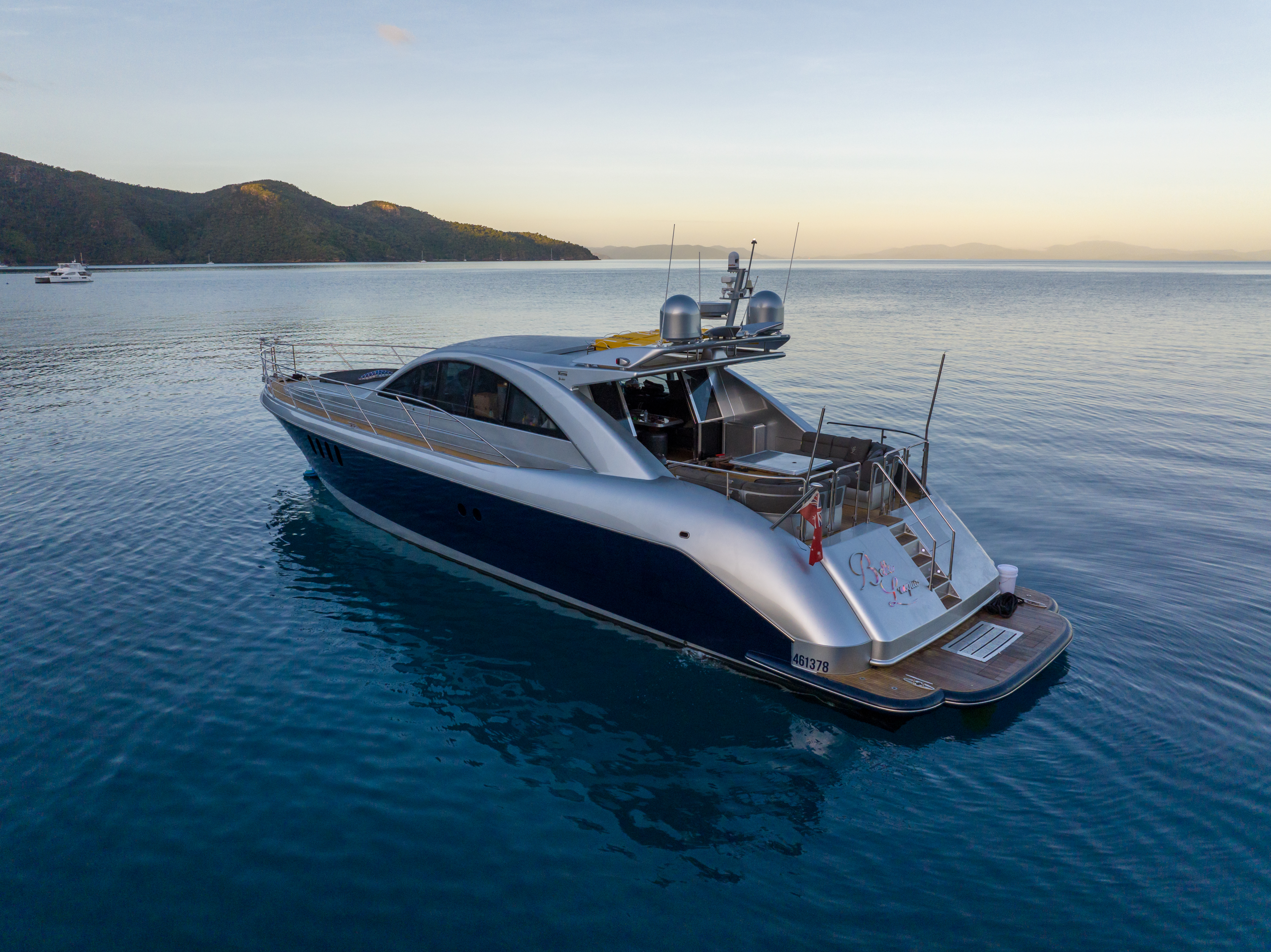 Bella Lacqua Luxury Boat Sydney