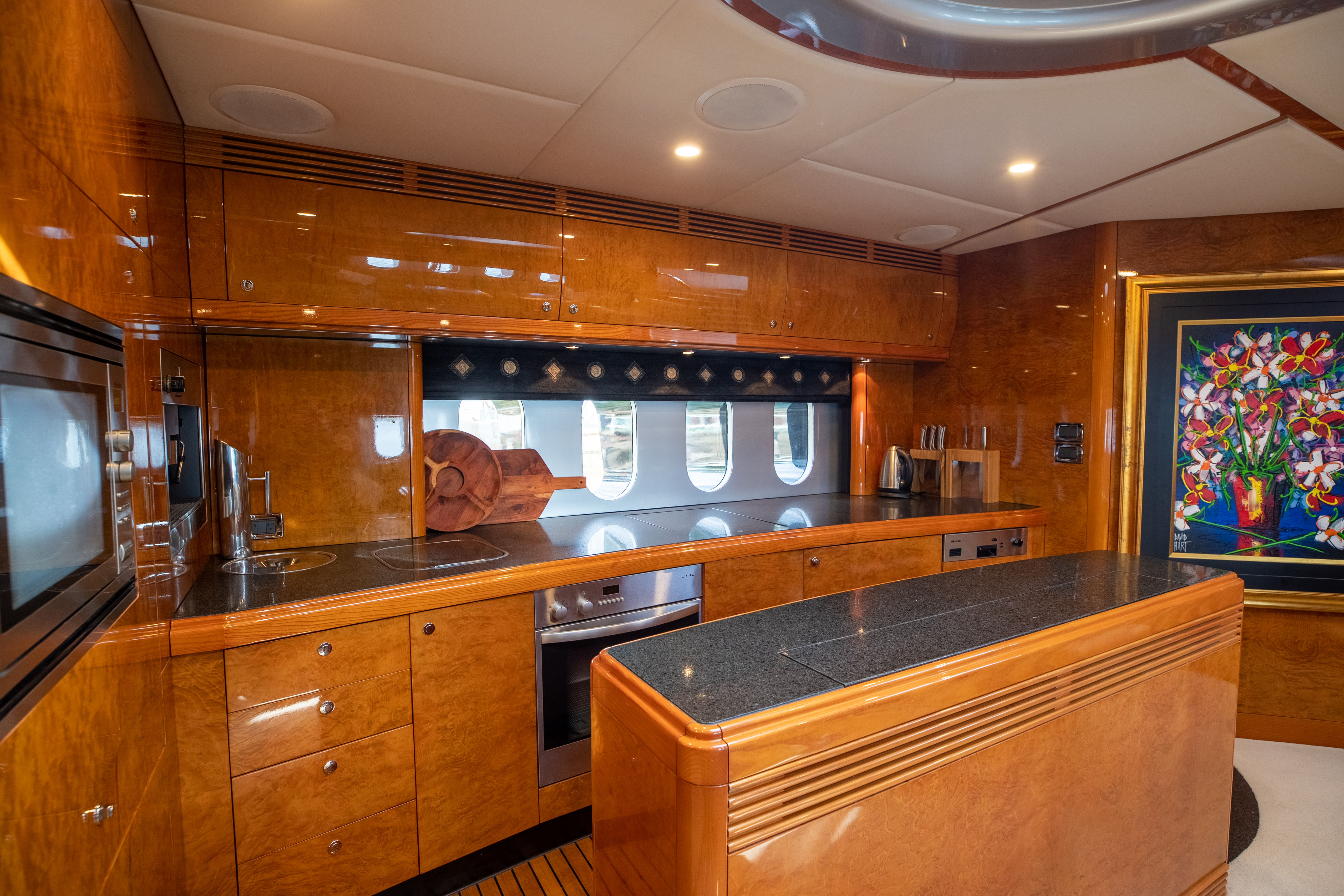 Bella Lacqua Luxury Boat Sydney