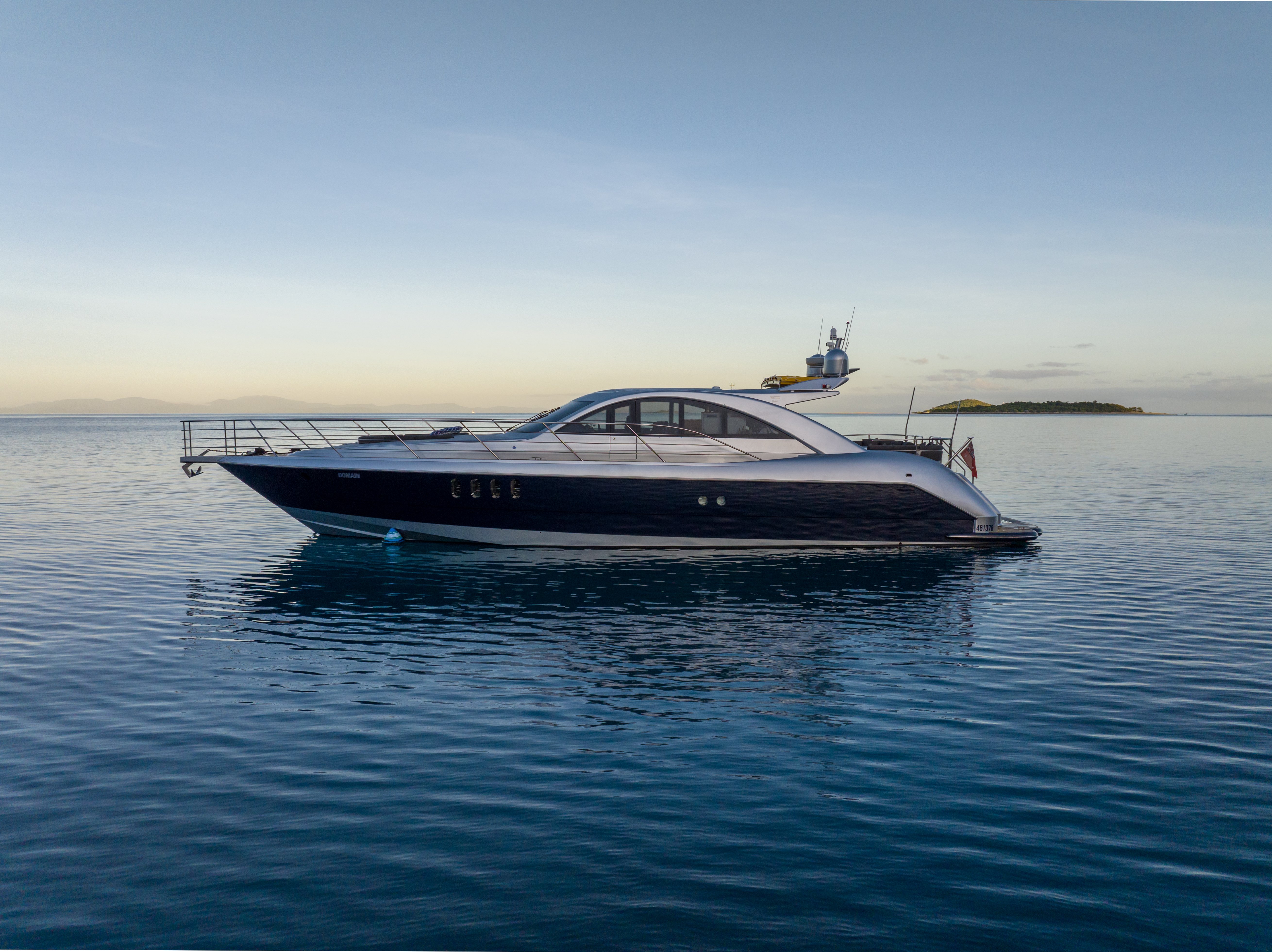 Bella Lacqua Luxury Boat Sydney