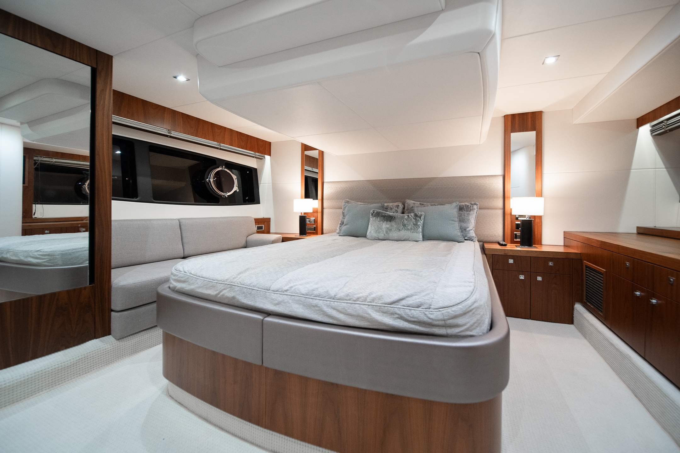 Como luxury boat Sydney
