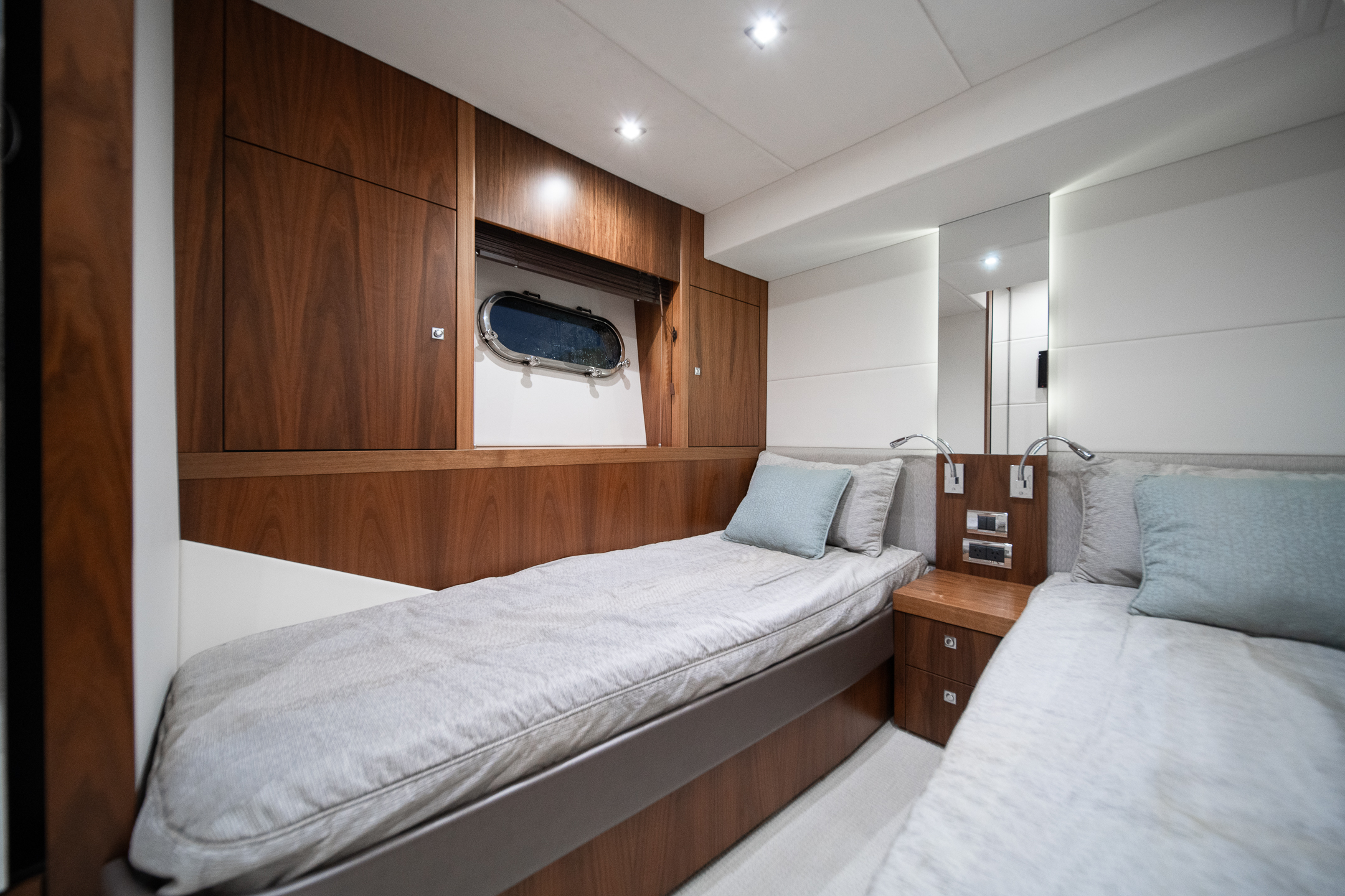 Como Luxury Yacht Hire Sydney