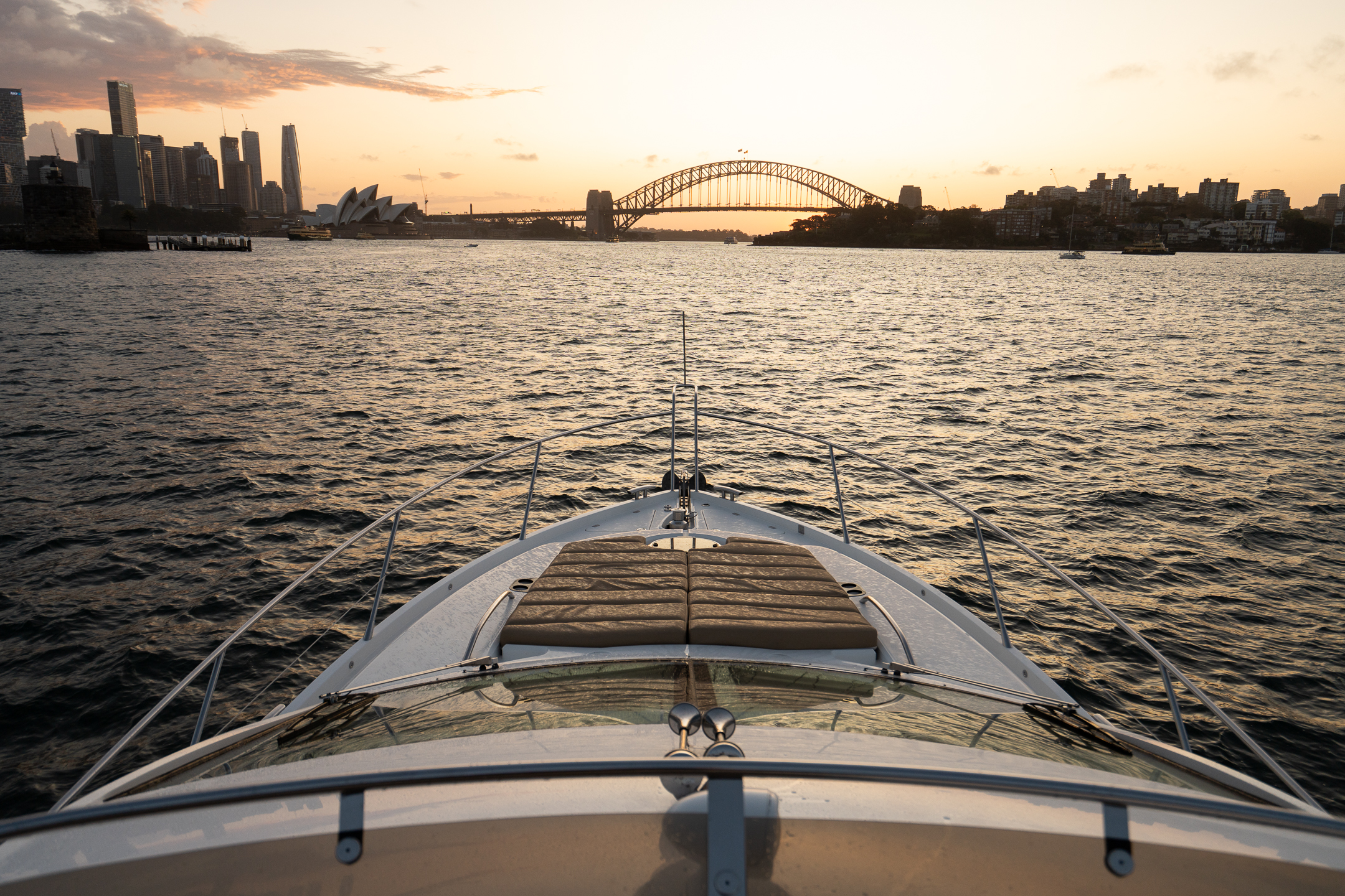 Como Luxury Yacht Hire Sydney