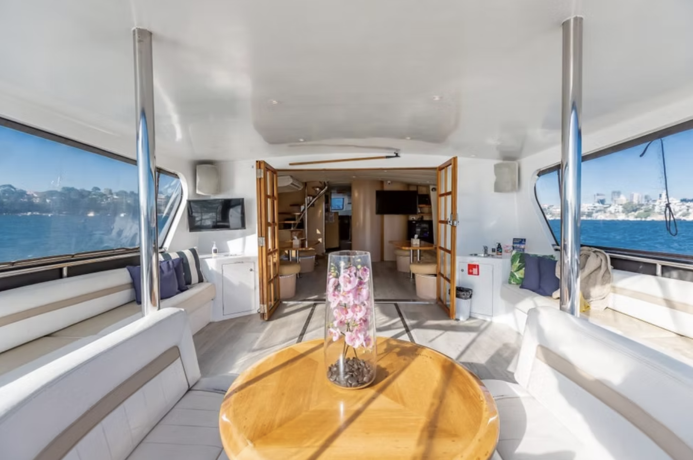 Circa Spirit Luxury Boat Hire Sydney