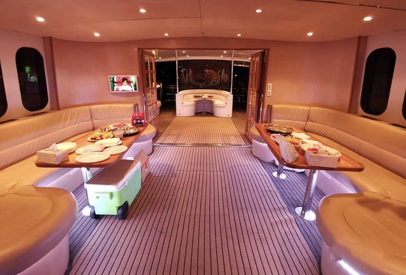 Circa Spirit Luxury Yacht Sydney