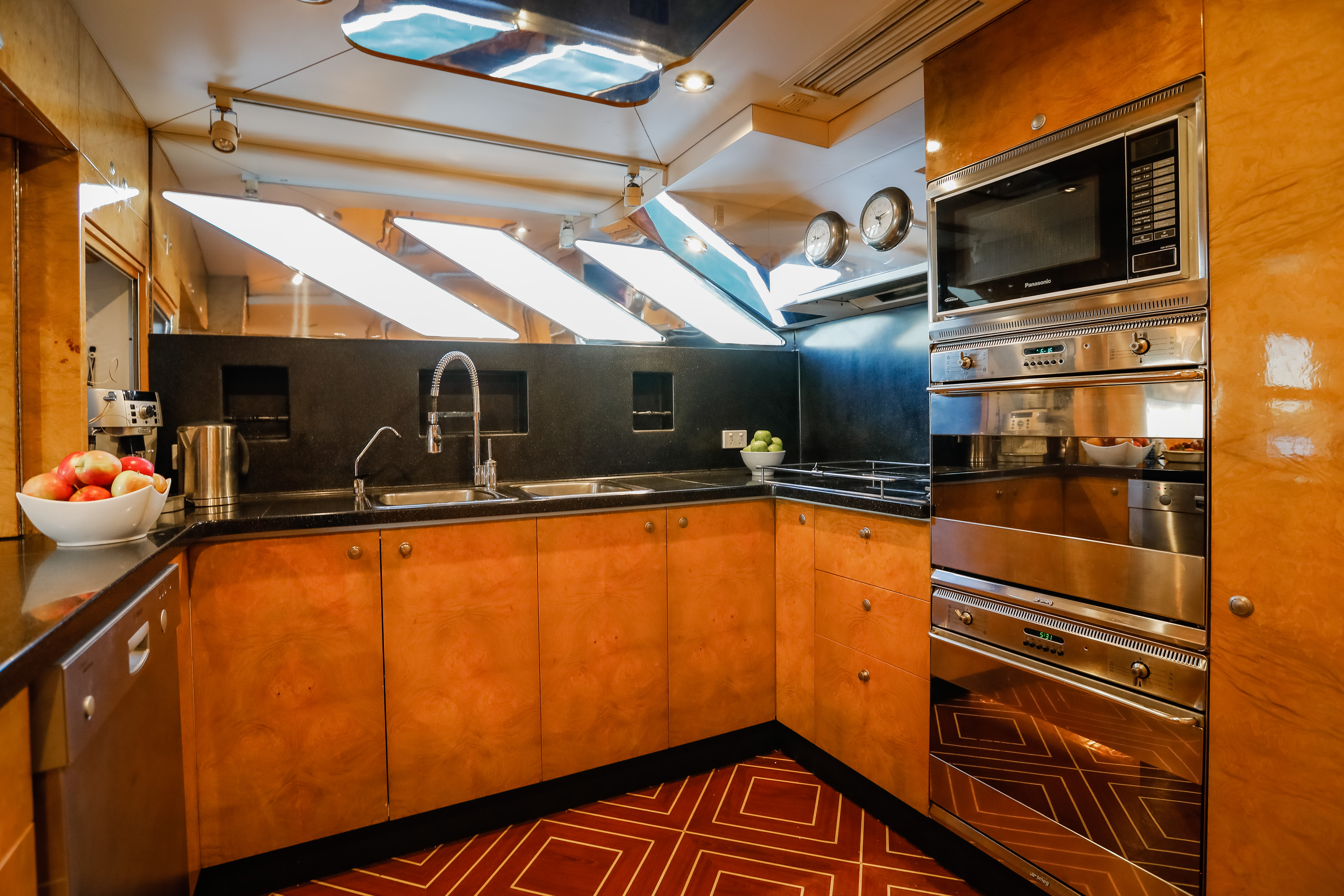 Galaxy I Luxury Boat Sydney