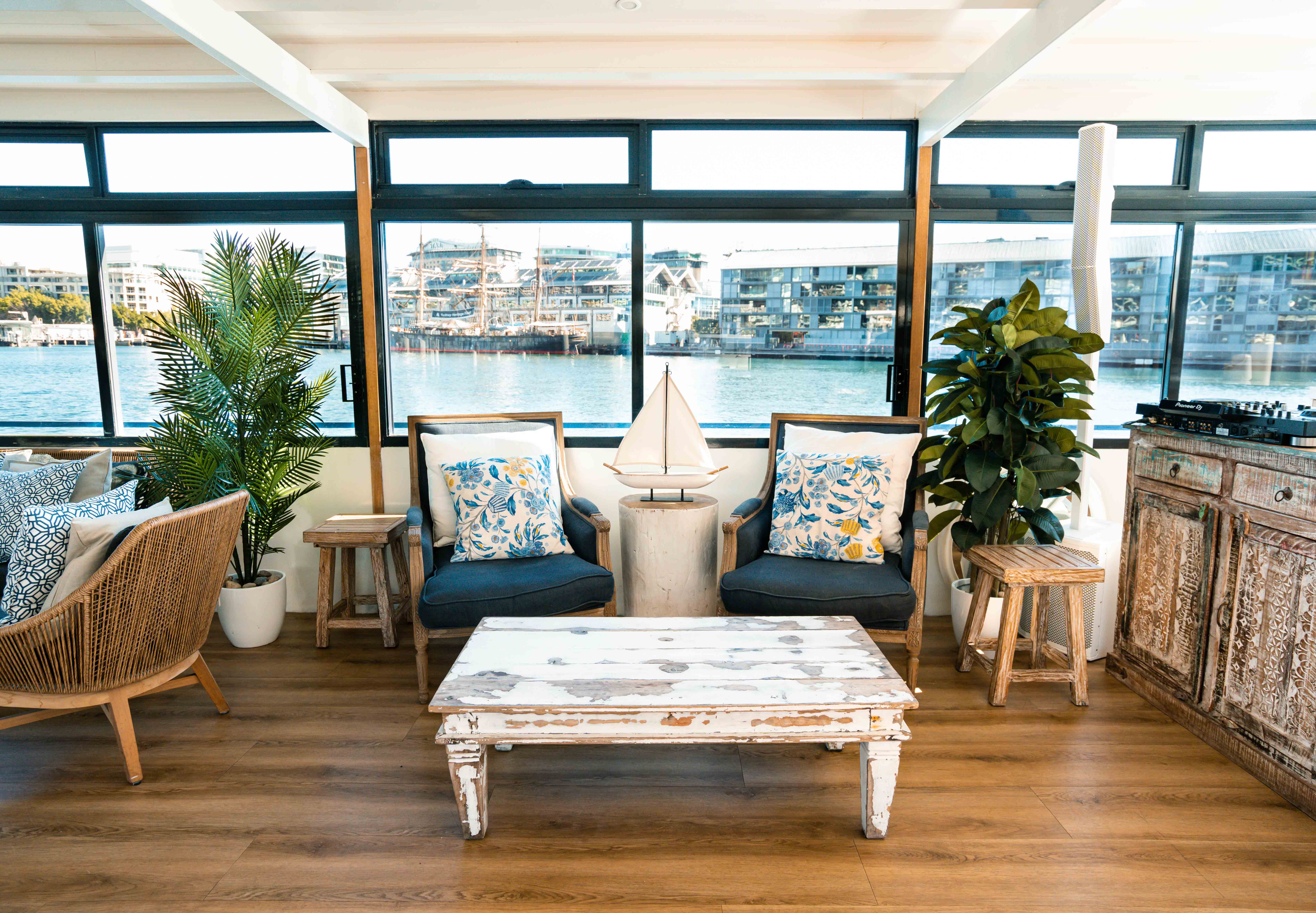 Hamptons Sydney Luxury Function boat Sydney