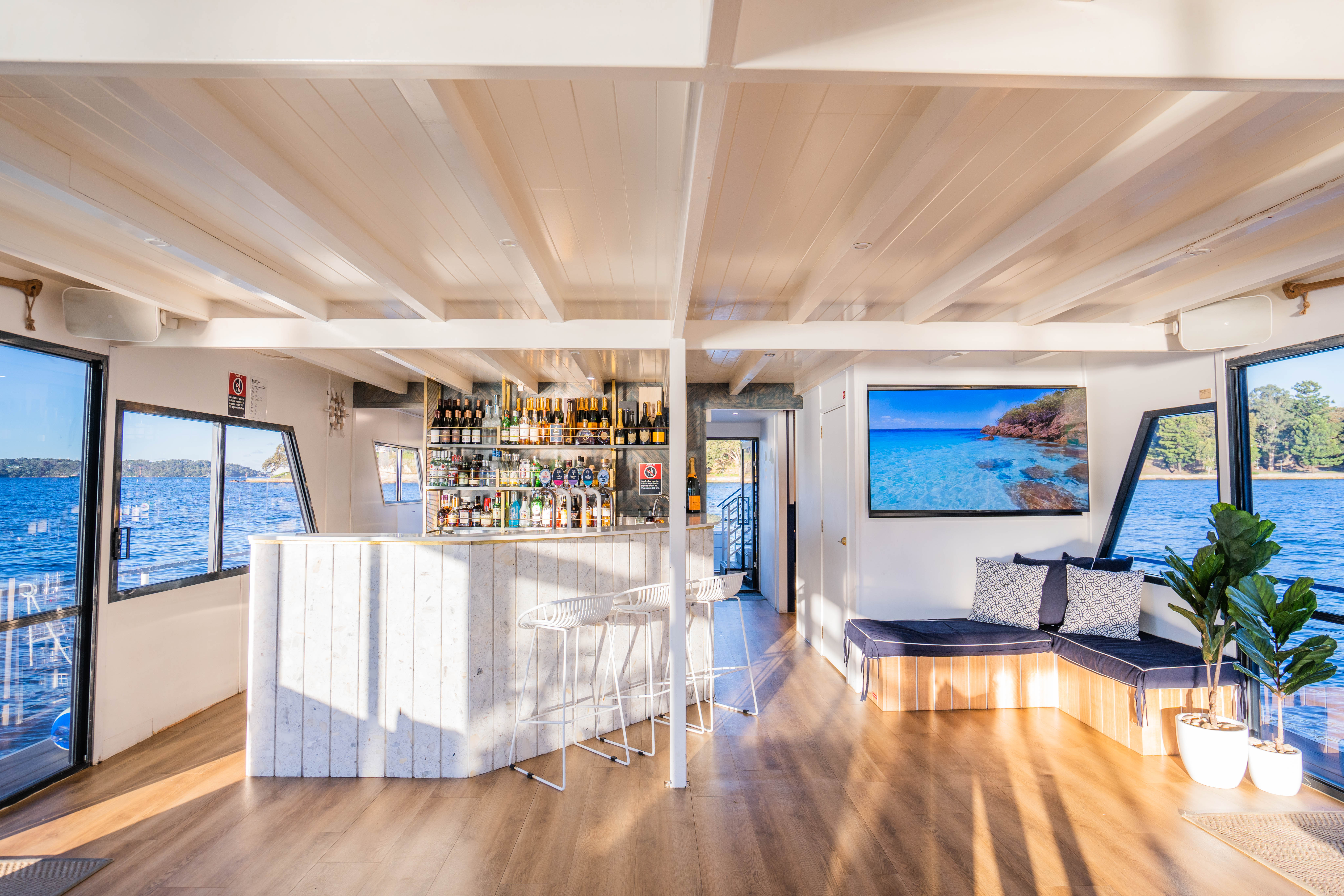 Hamptons Sydney Luxury Function boat Sydney