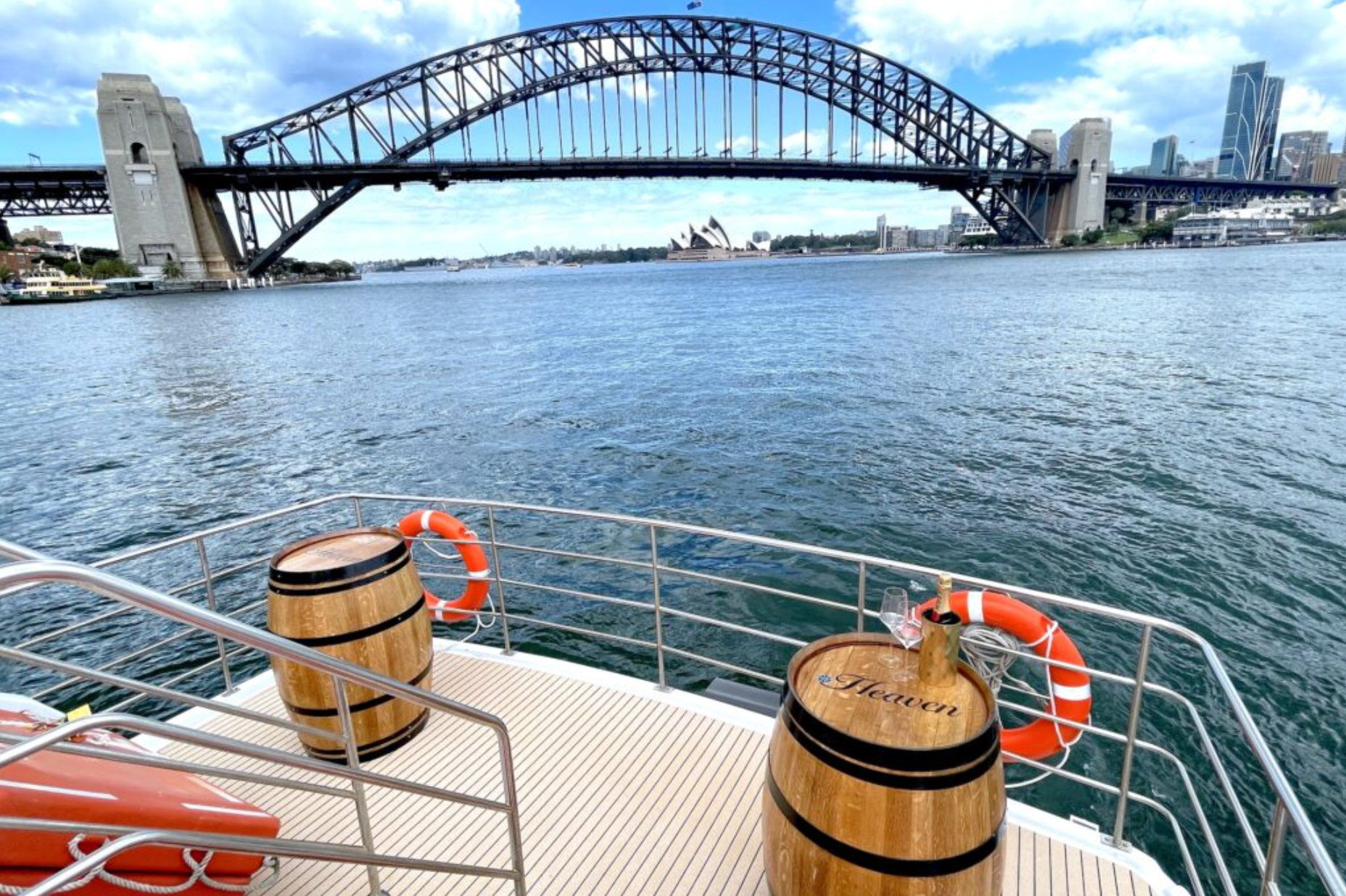 Heaven Luxury Boat Hire Sydney