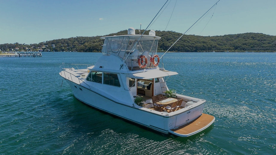 Highlander Luxury Boat Sydney