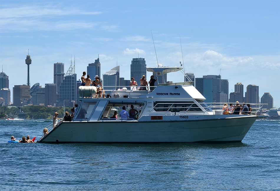Hoochie Mumma Luxury Boat Sydney