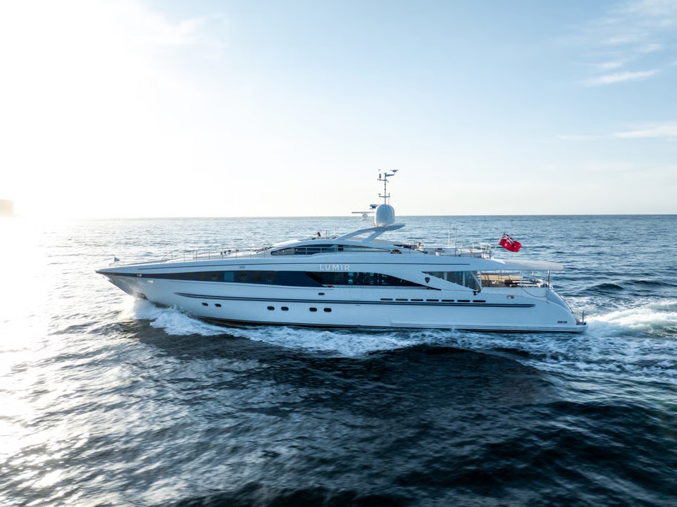 LUMIR Luxury Superyacht Sydney