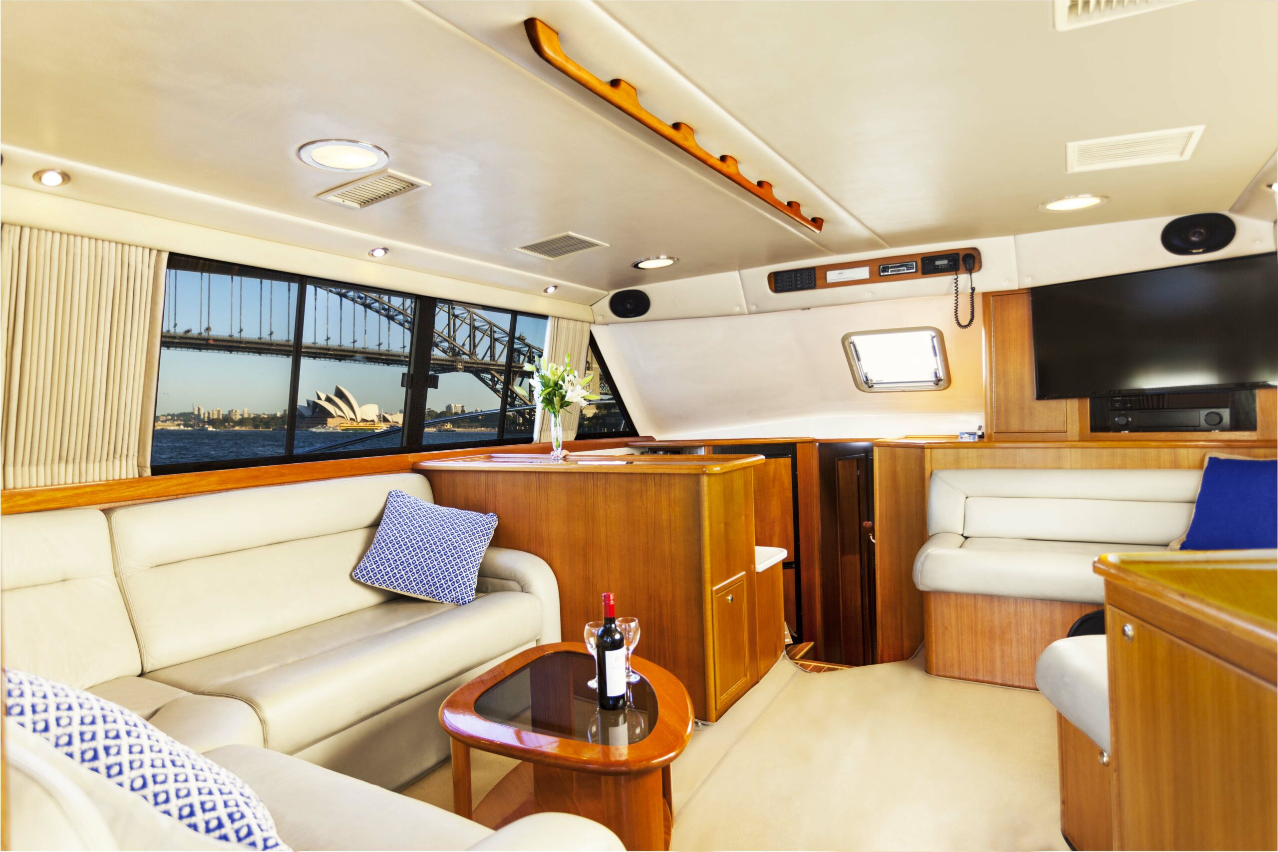 Platinum Luxury Boat Hire Sydney