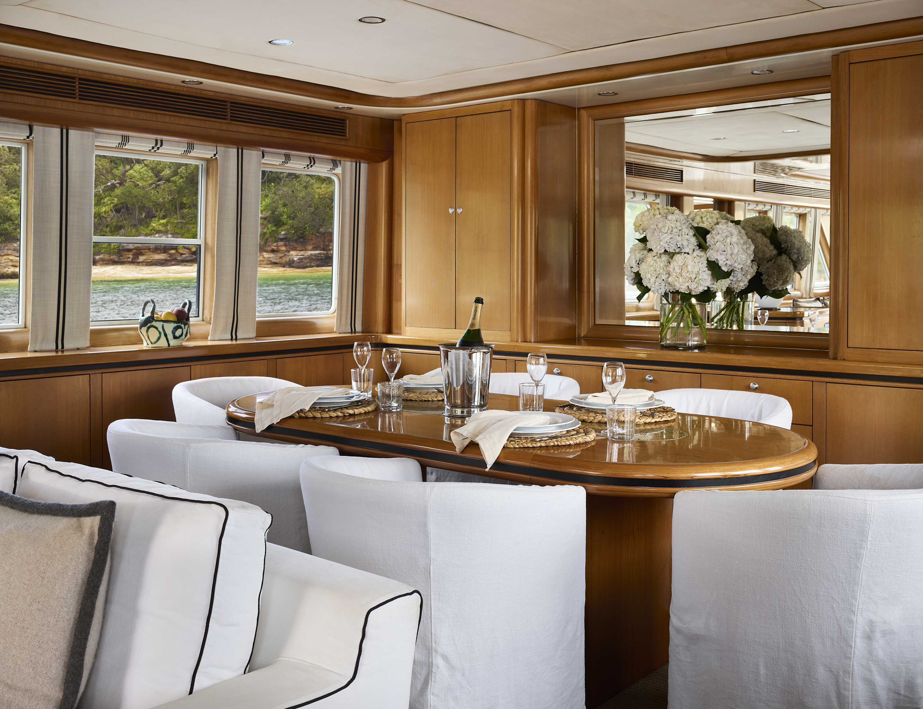Sea Raes Luxury Superyacht Hire Sydney