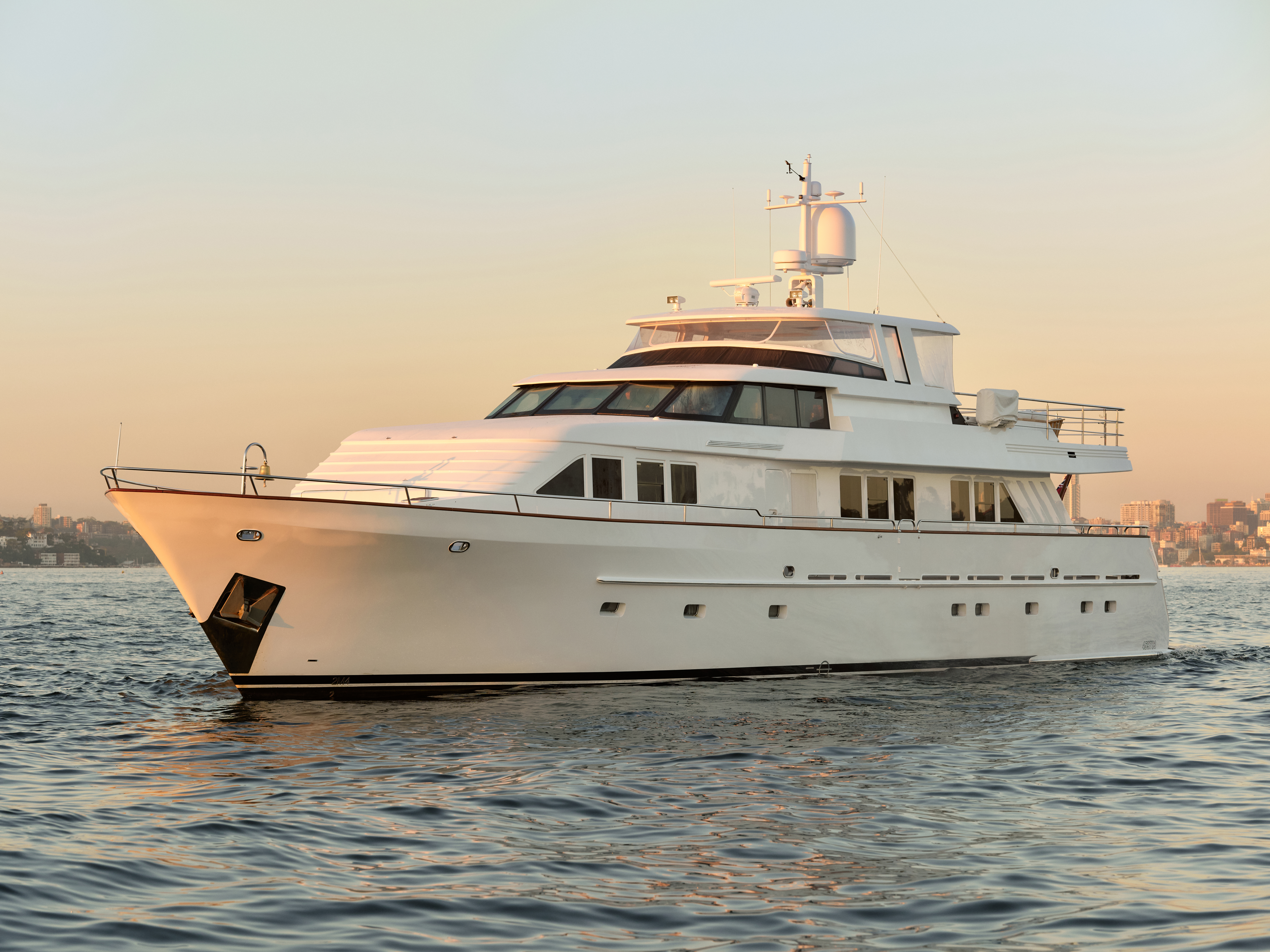 Sea Raes Luxury Superyacht Hire Sydney