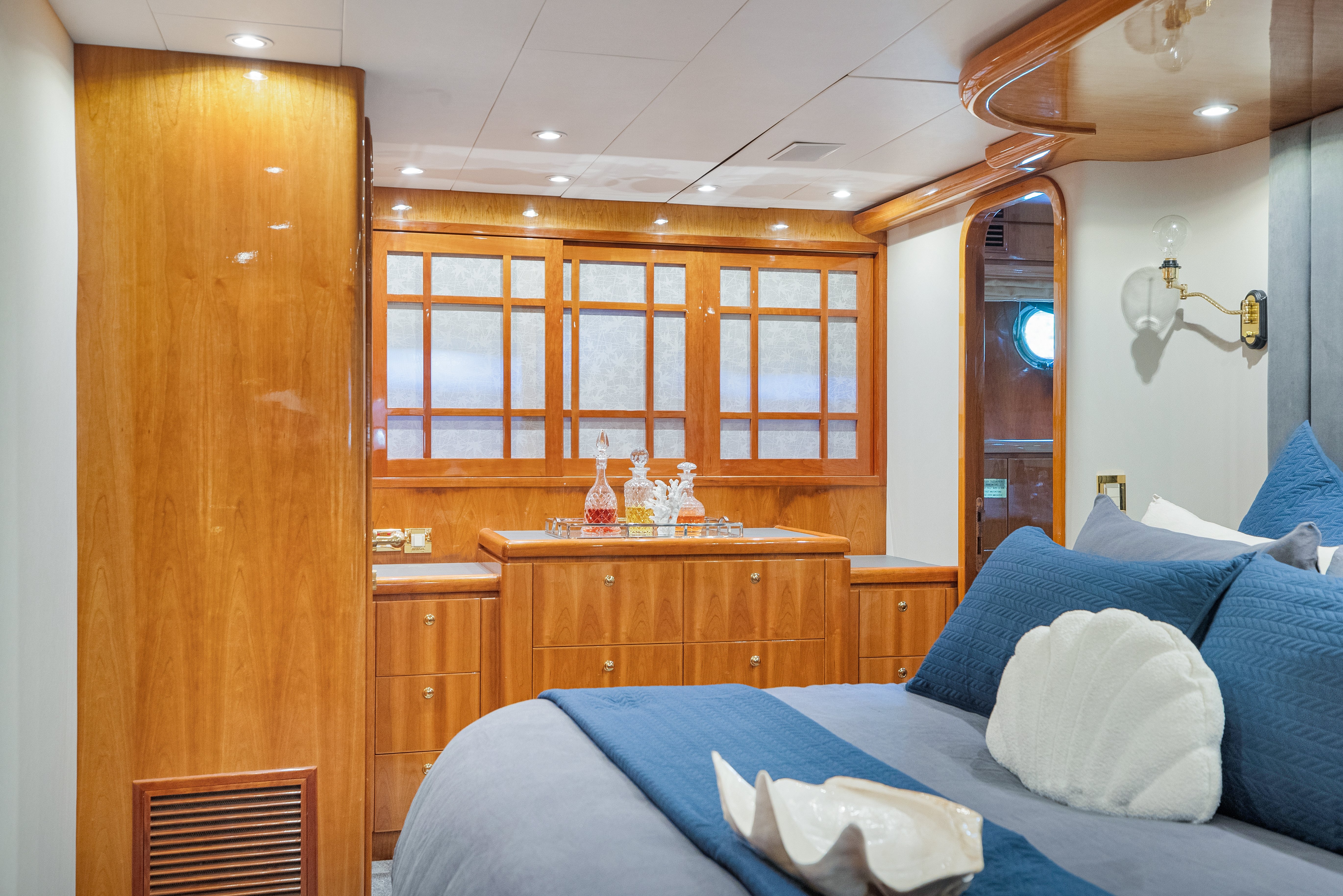 Salt Luxury Yacht Sydney