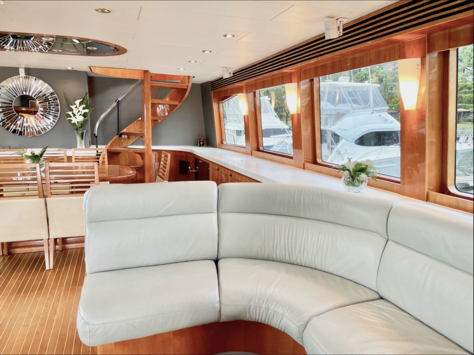 Salt Luxury Boat Hire Sydney