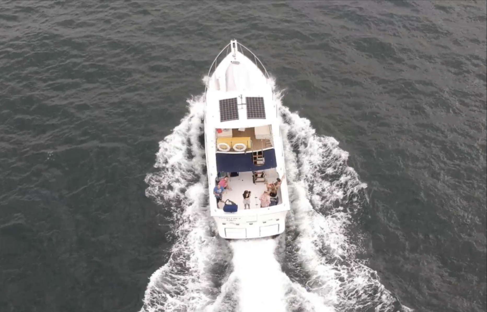 Santa Cruz Luxury Boat Sydney