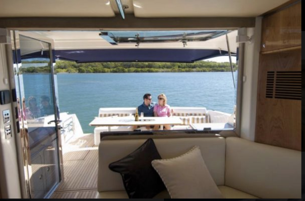 Seaduced Luxury Boat Hire Sydney