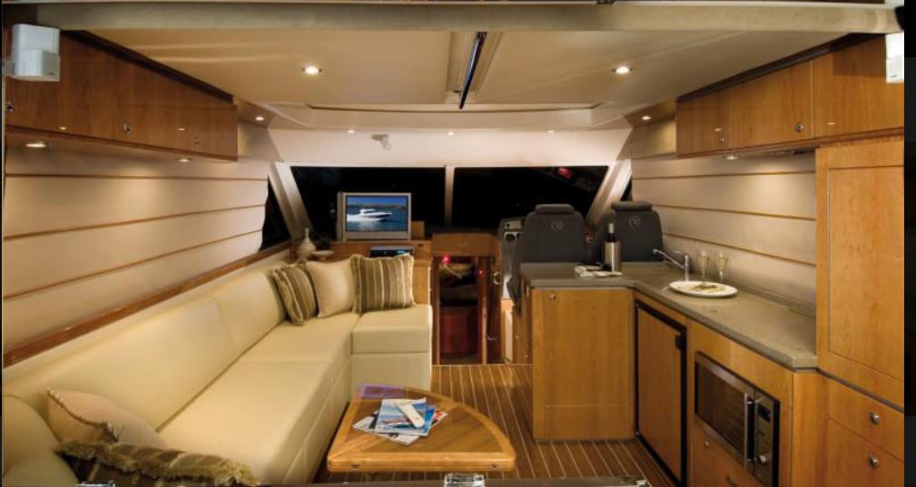 Seaduced Luxury Boat Hire Sydney