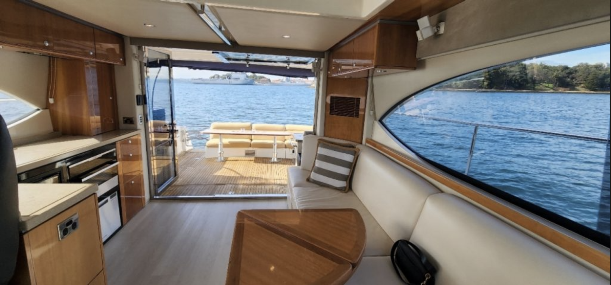 Seaduction Luxury Boat Sydney