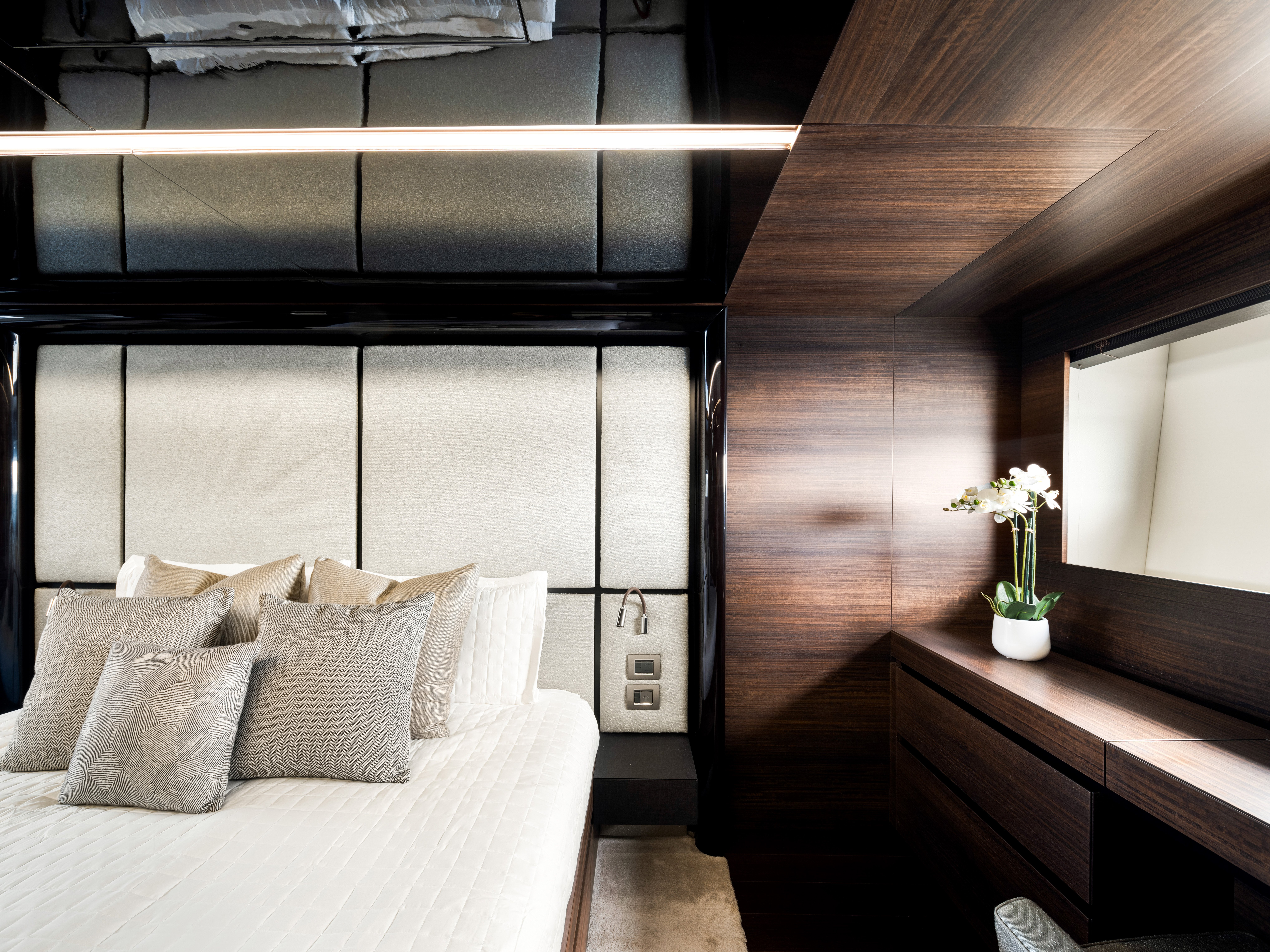 Shadow Luxury Super Yacht Sydney