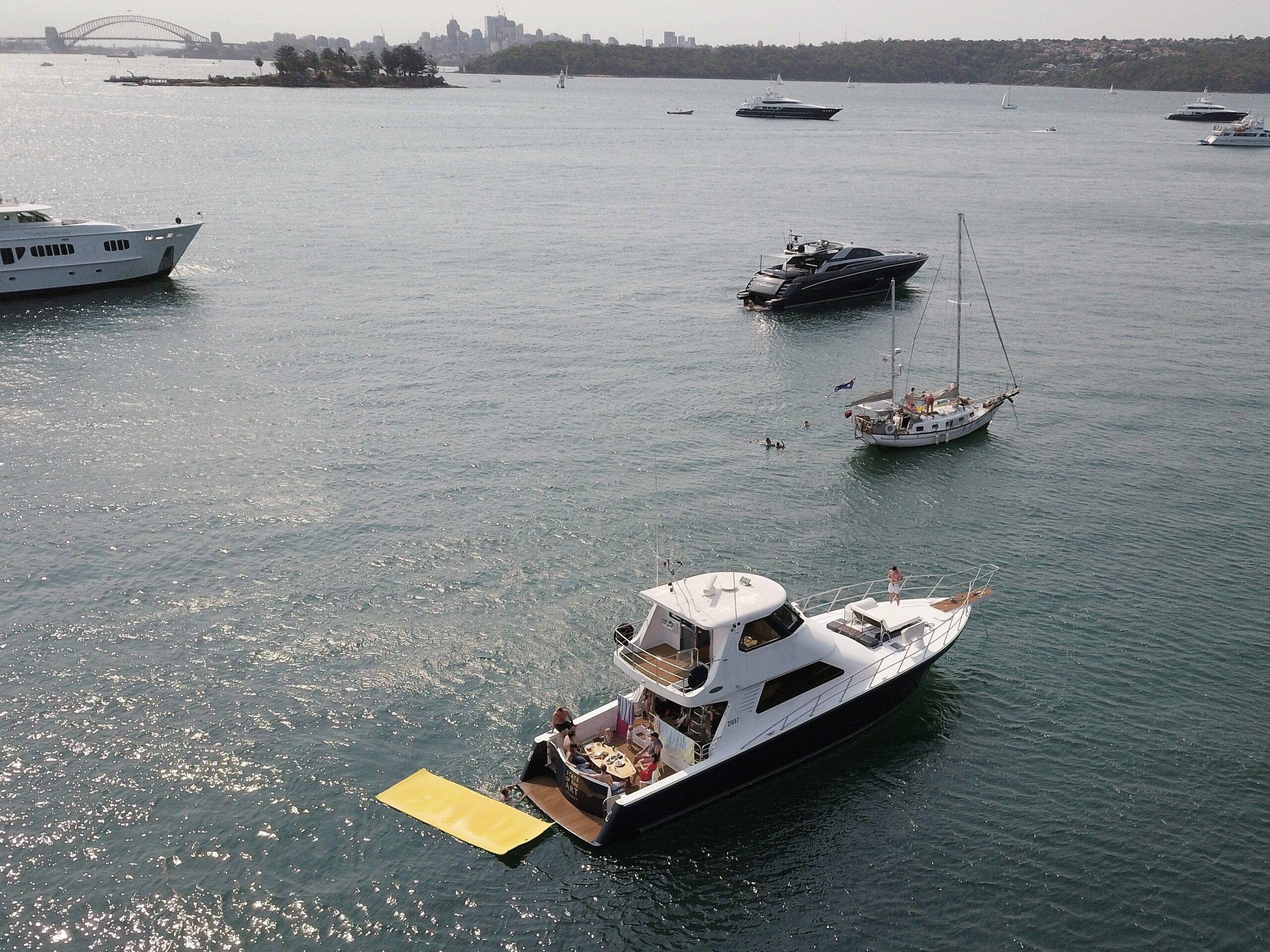 State Of The Art Luxury Boat Hire Sydney