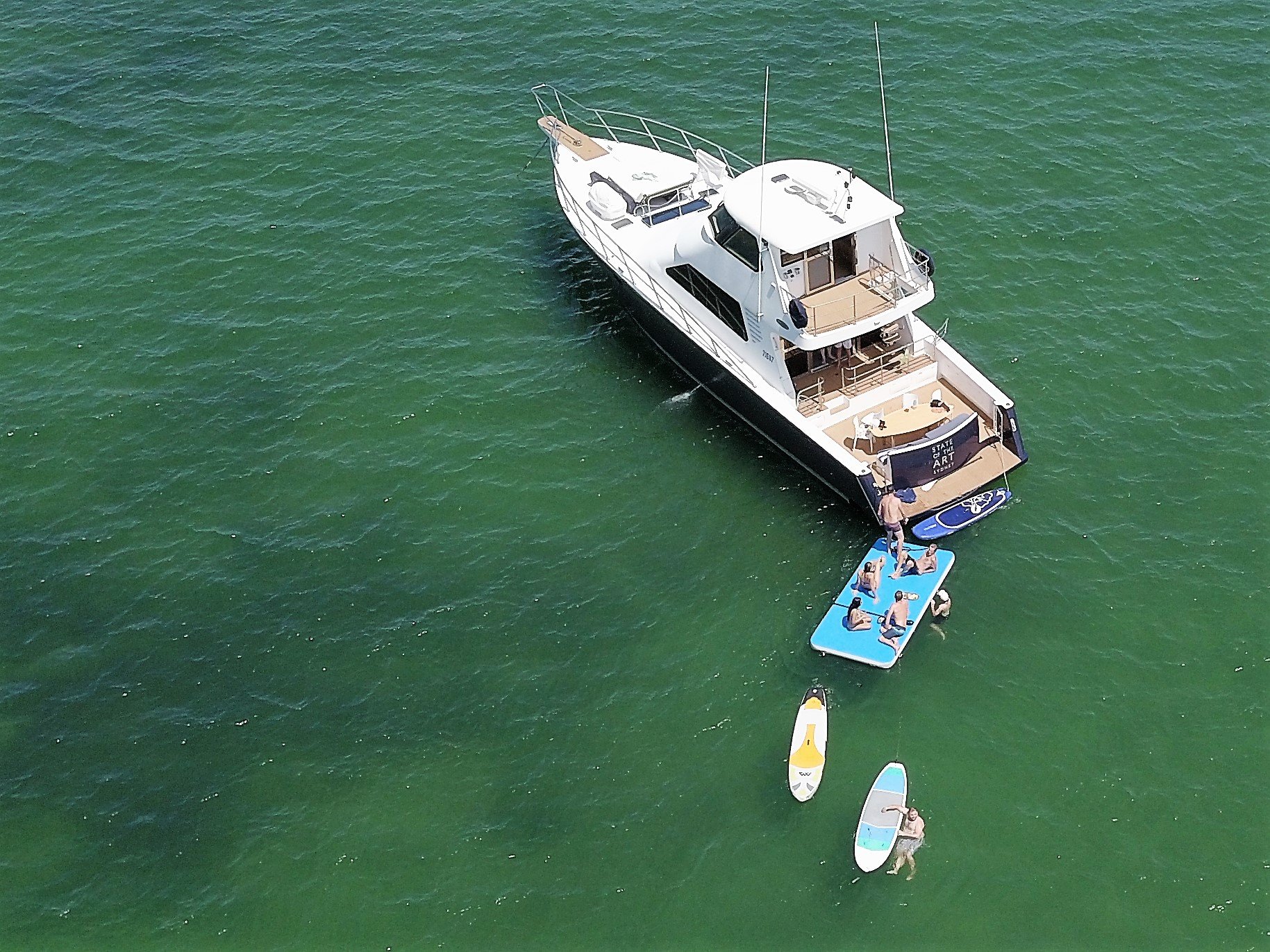 State Of The Art Luxury Yacht Hire Sydney