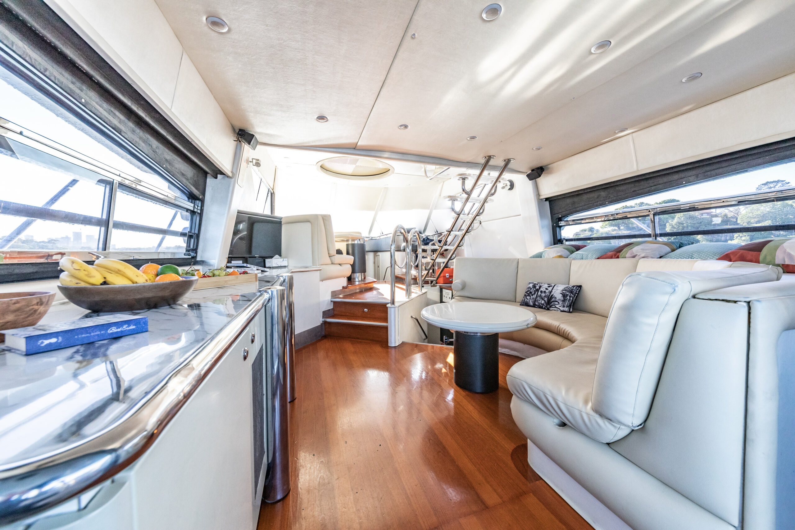 Sunseeker Luxury Boat Hire Sydney