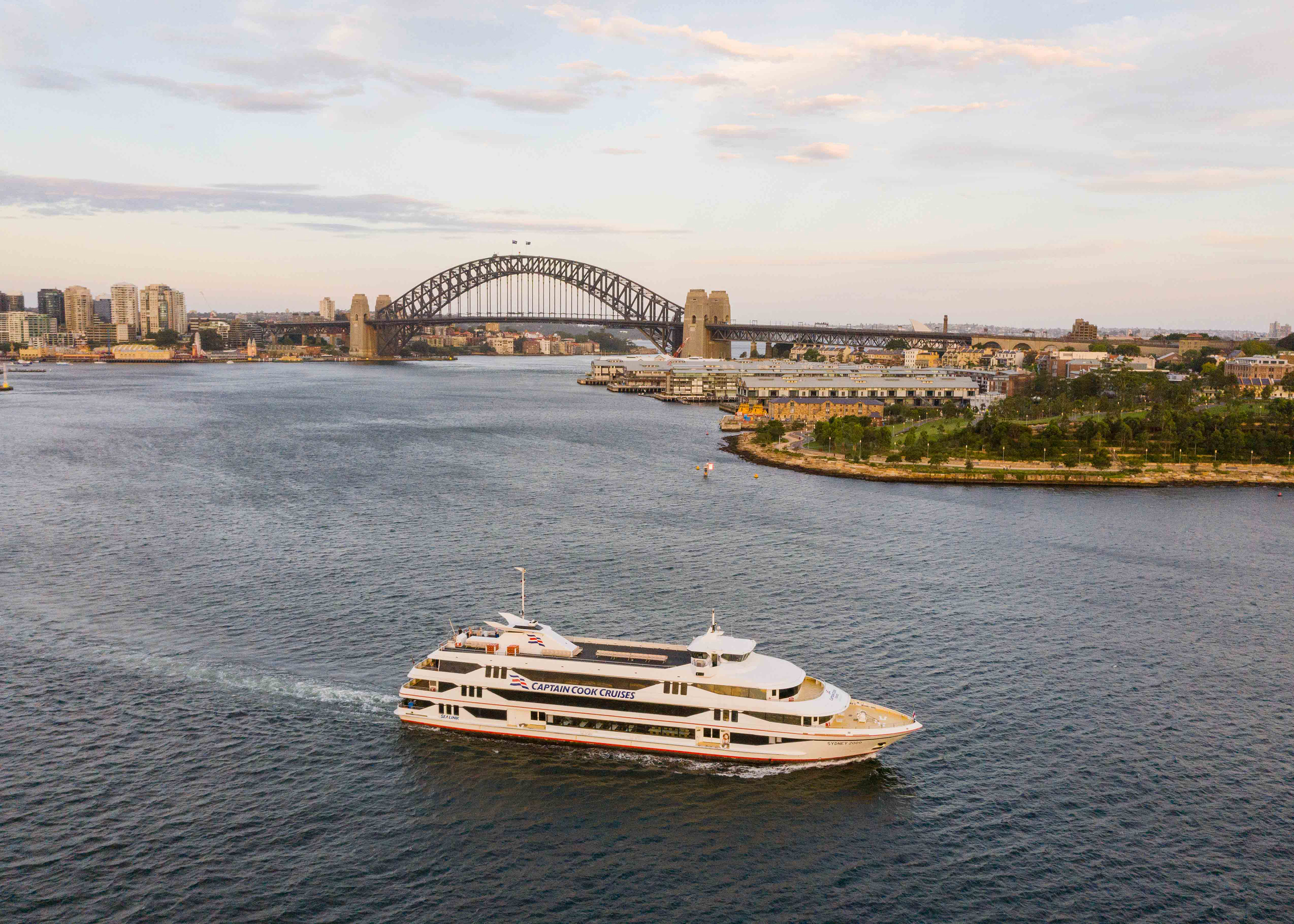 Sydney 2000 luxury function boat Sydney