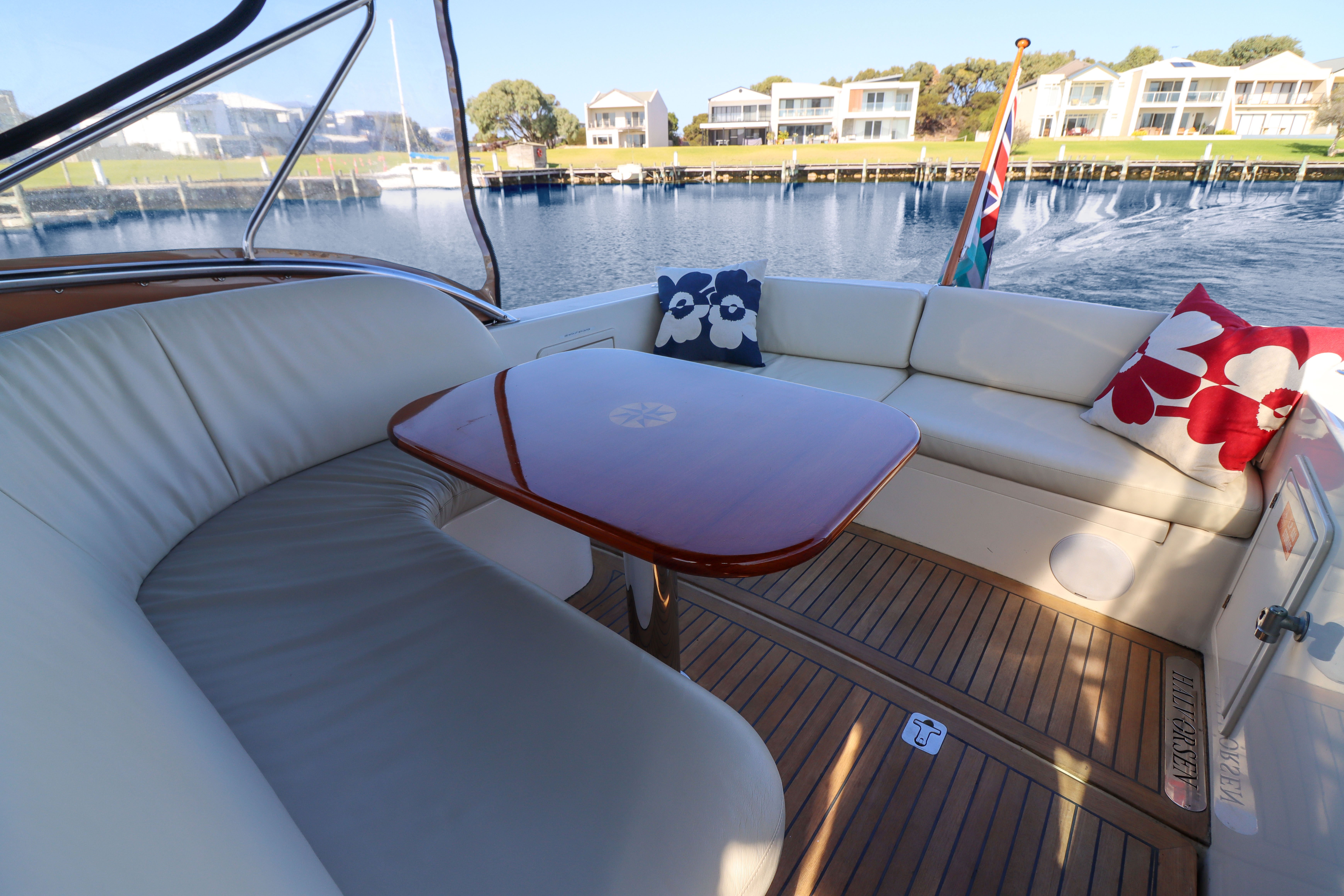 Tutti Bella Luxury Boat Sydney