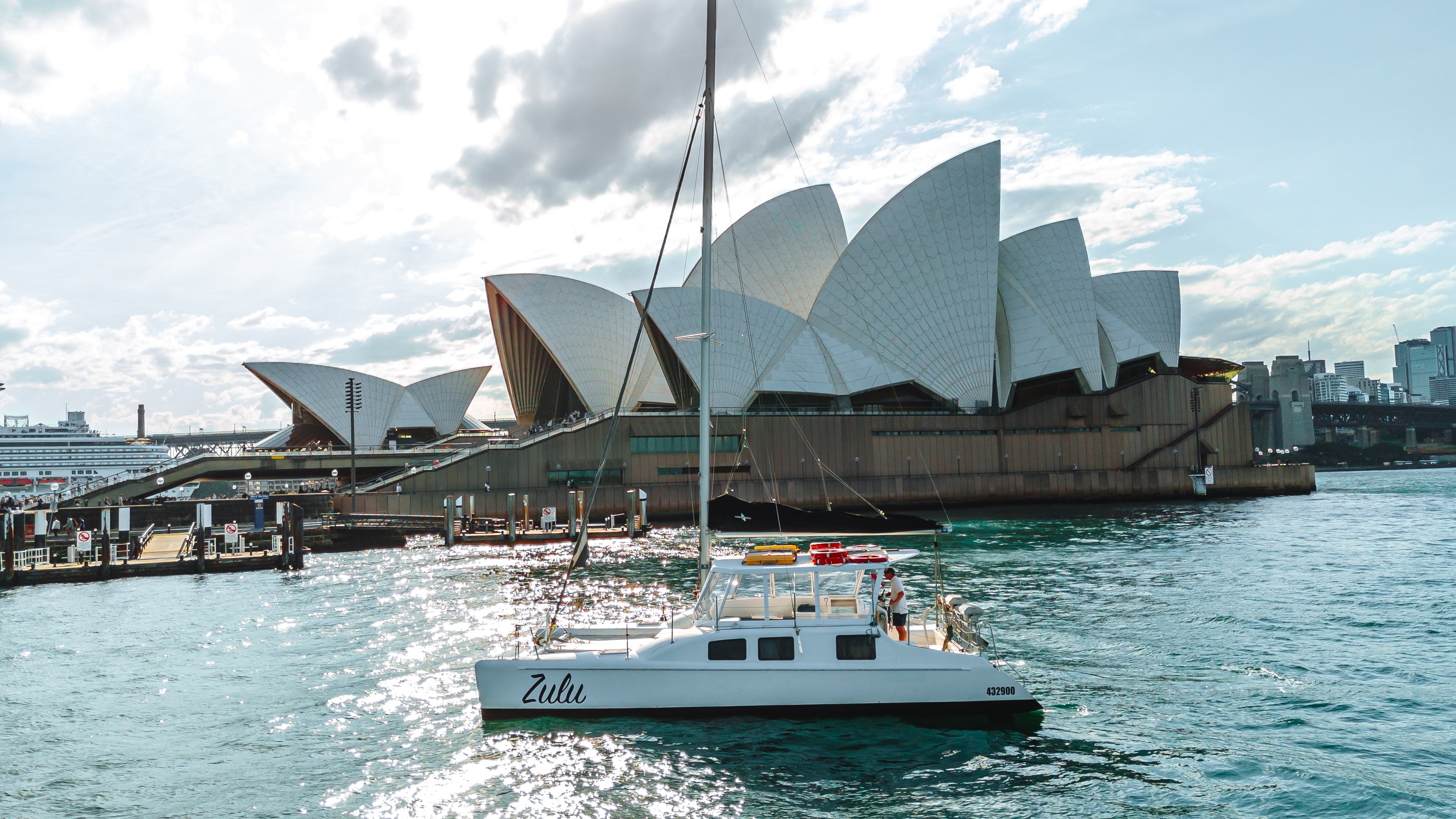 Zulu Luxury Catamaran Sydney