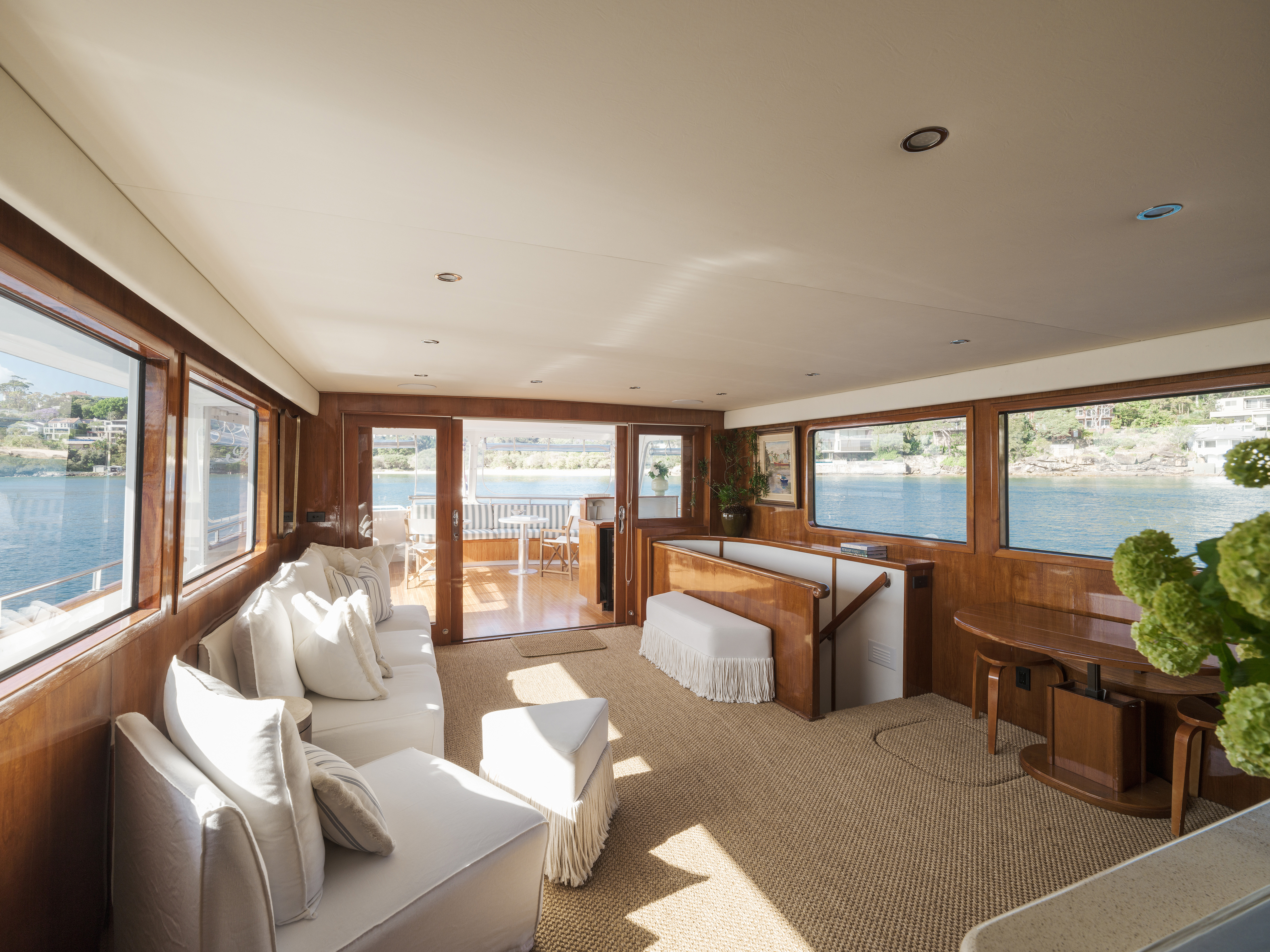 Rhemtide Luxury Boat Hire Sydney